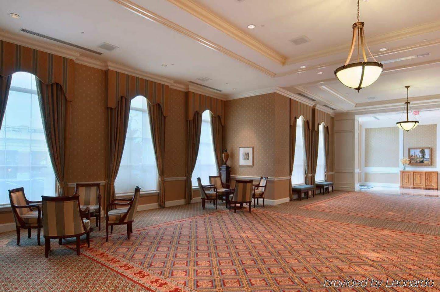 Hotel Hilton Columbus At Easton Extérieur photo